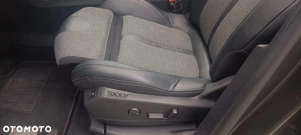 Peugeot 3008 PureTech 130 Stop & Start GPF EAT8 Allure - 12