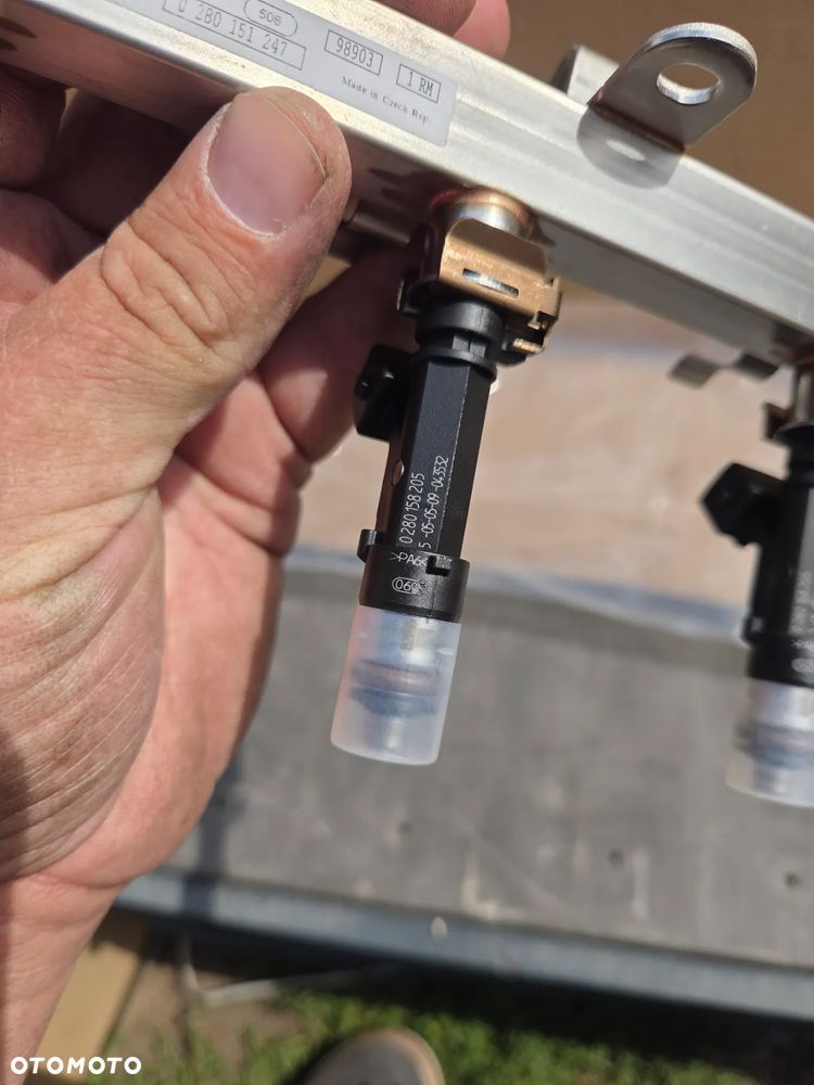 Listwa wtryskowa wtrsyski Chevrolet Opel 1.4 Turbo 55565971 0280158205 - 6