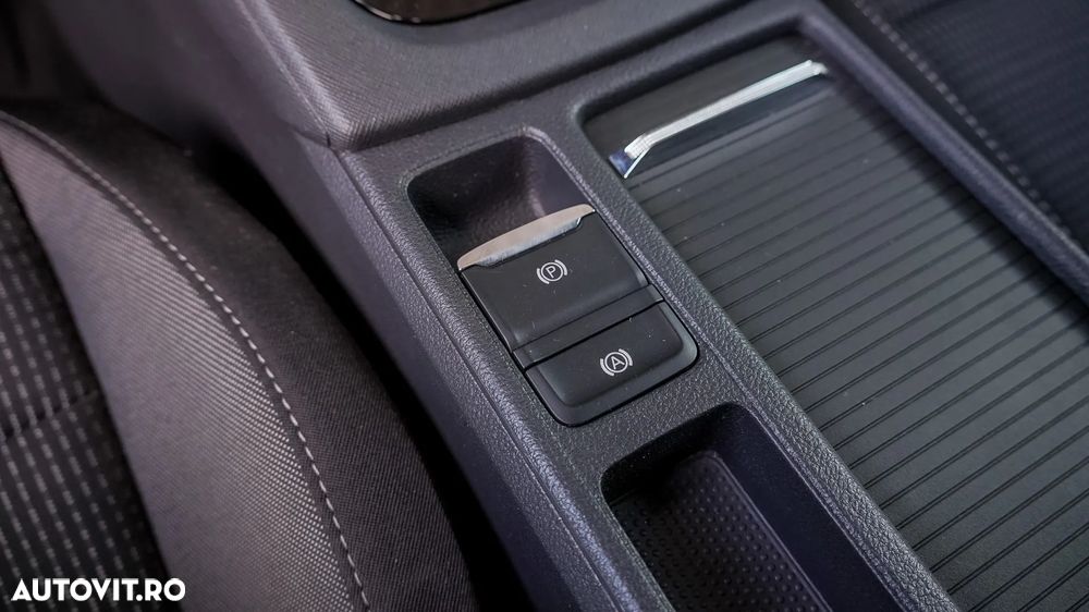 Skoda Octavia 2.0 TDI DSG Ambition - 20