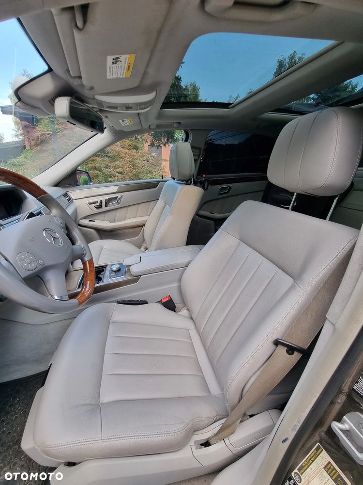 Mercedes-Benz Klasa E 350 4-Matic Elegance - 10