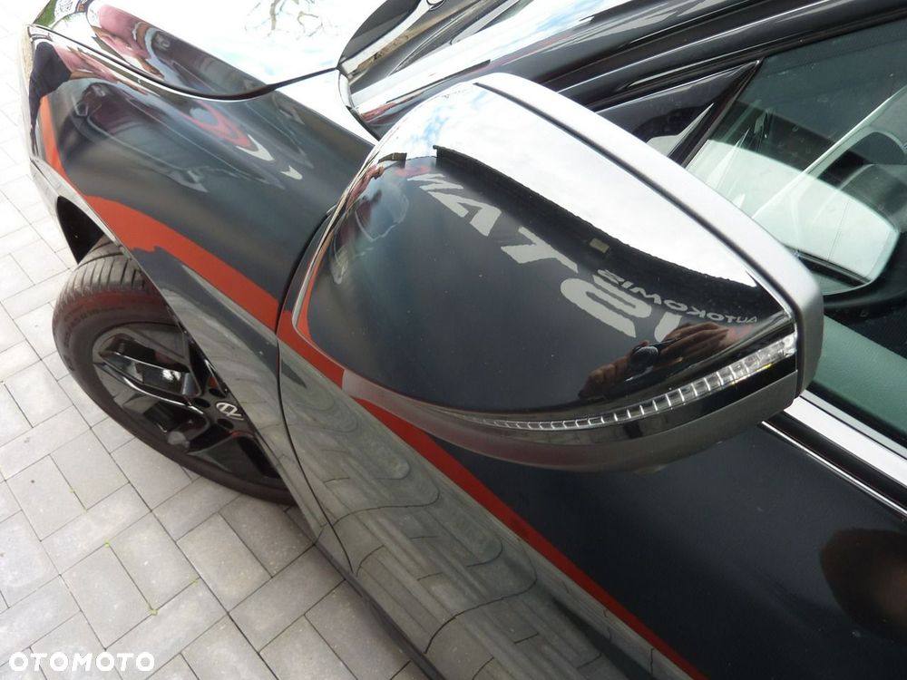 Volkswagen Passat - 37