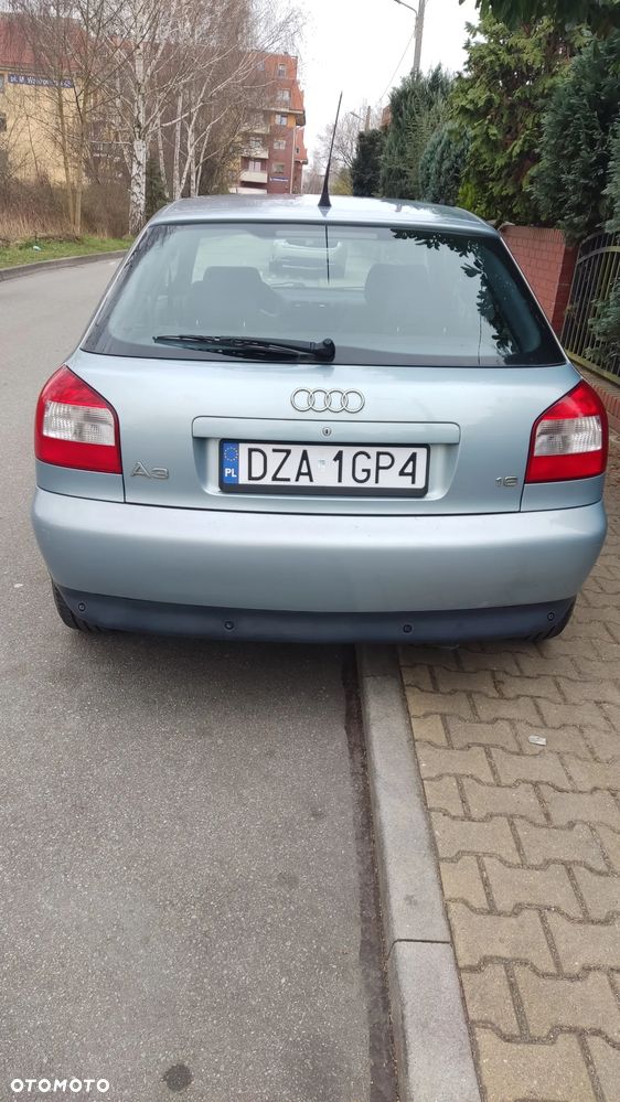 Audi A3 3-drzwiowe 1.6 Ambiente - 4