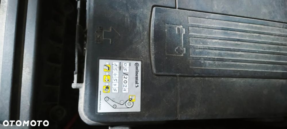 Volkswagen Passat 2.0 TDI Comfortline DSG - 18