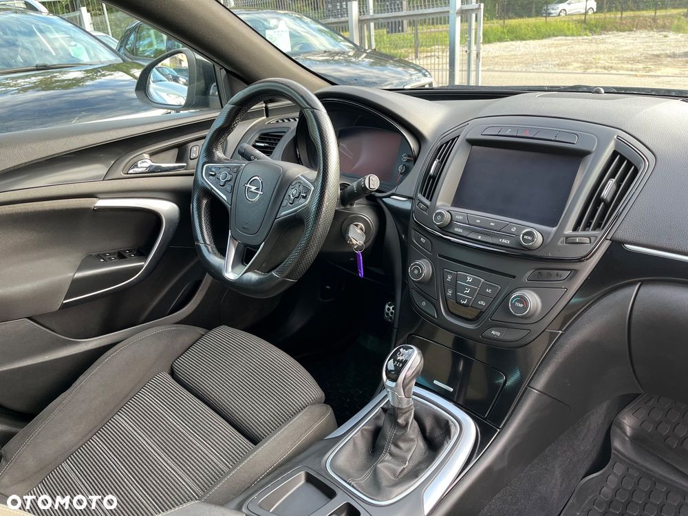 Opel Insignia 2.0 Bi Turbo CDTI Tour ecoFLEXSt/St - 13
