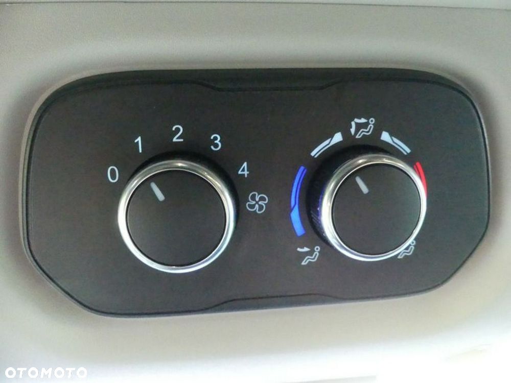 Ford Transit - 15