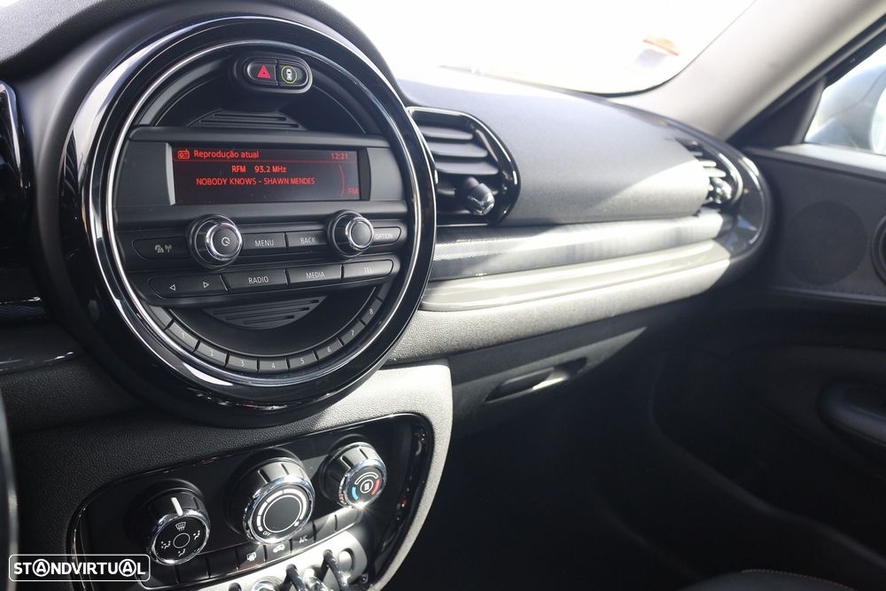 MINI Clubman One D - 28