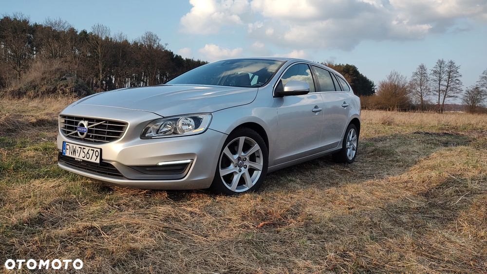 Volvo V60 D4 - 3