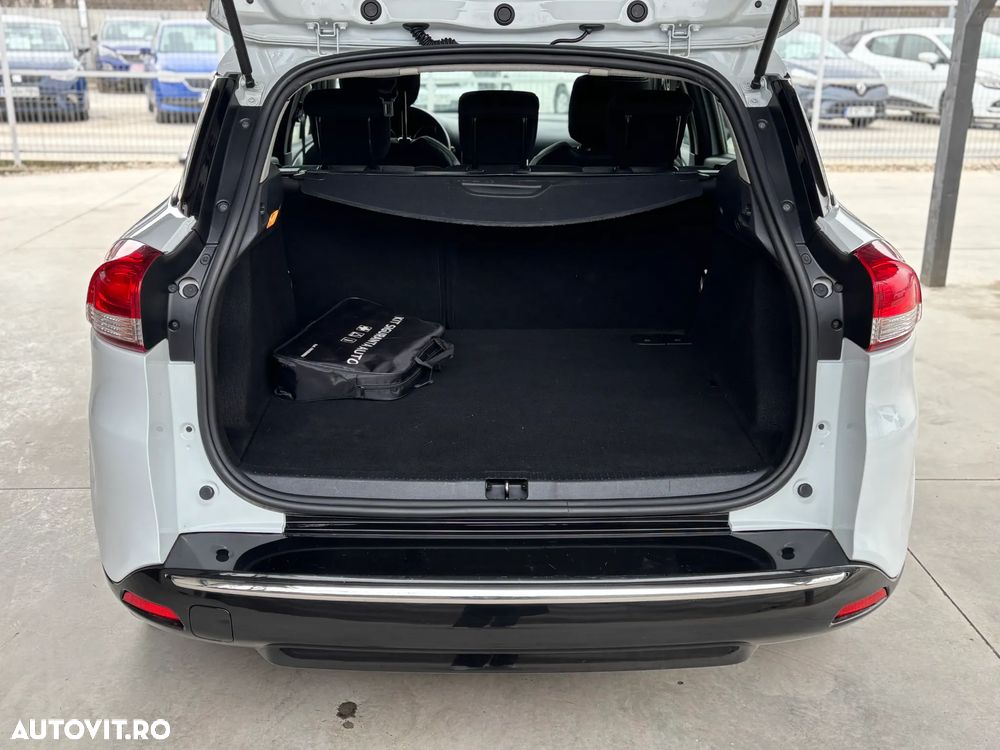 Renault Clio 0.9 TCe Life - 9