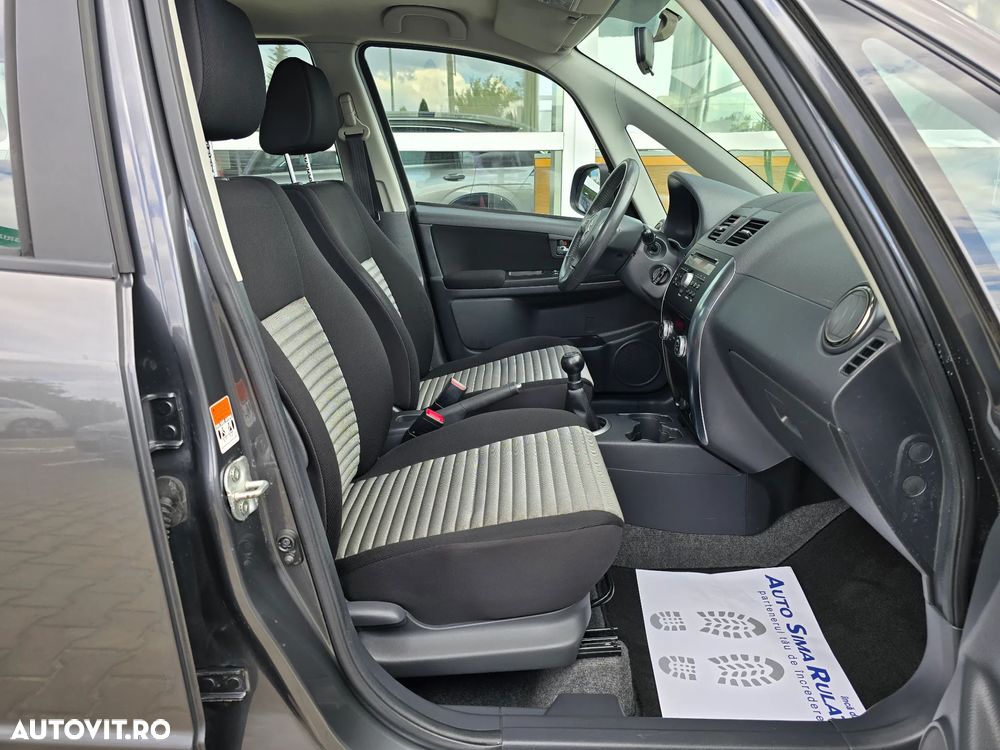 Suzuki SX4 1.6 VVT 4x2 Style - 10