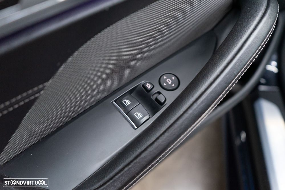 BMW 840 d xDrive Pack M - 25