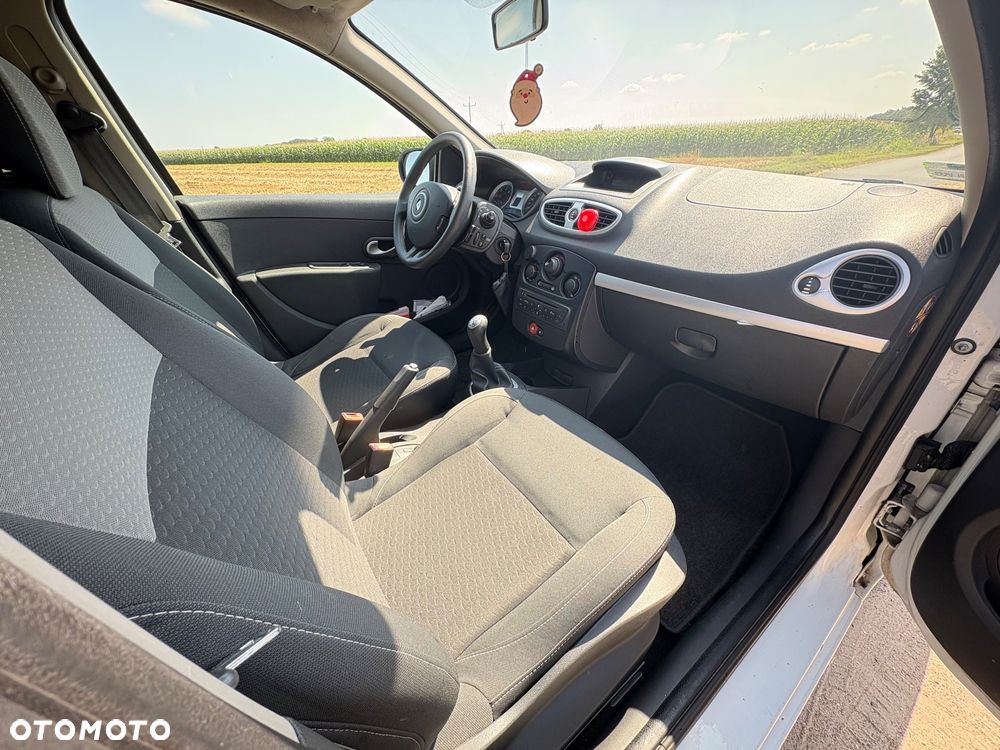 Renault Clio 1.5 dCi 70 Expression - 7