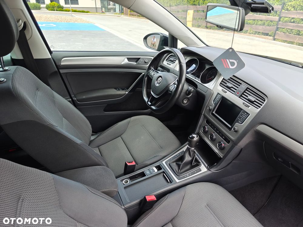 Volkswagen Golf 1.6 TDI BlueMotion Trendline - 12