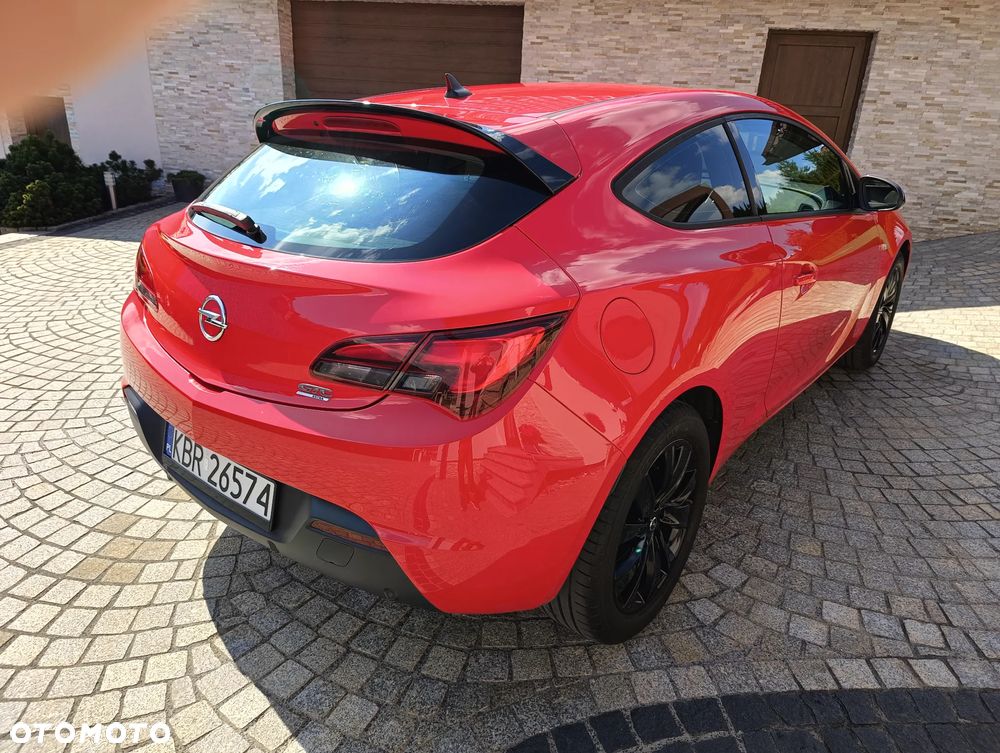 Opel Astra 1.4 Turbo - 21