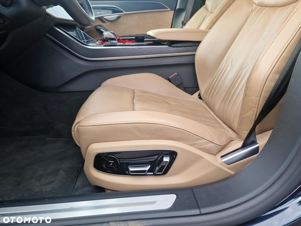 Audi A8 - 14