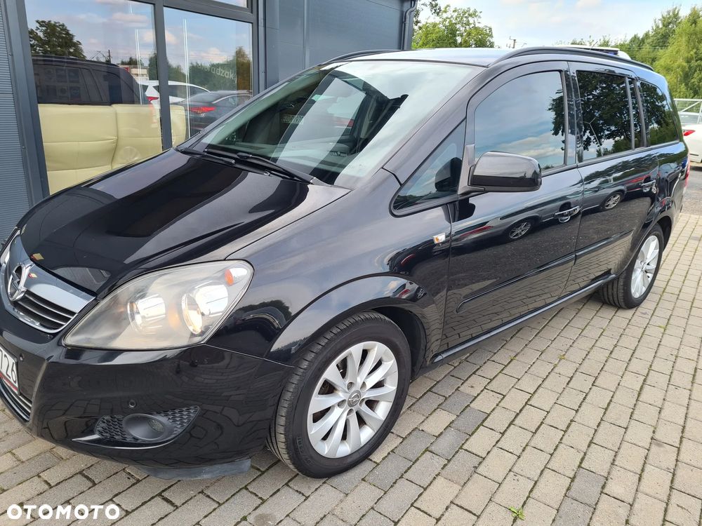 Opel Zafira 1.8 Design Edition - 9