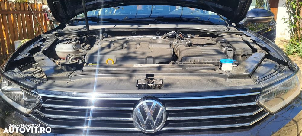 Volkswagen Passat 2.0 TDI SCR DSG Comfortline - 7