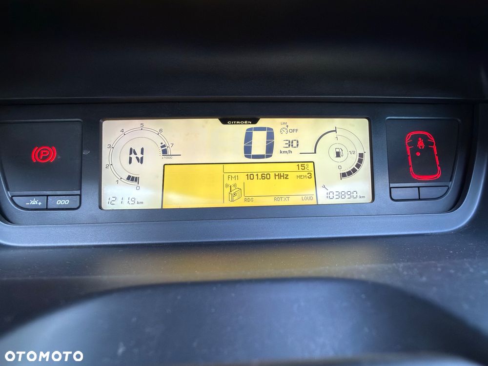 Citroën C4 Picasso - 24