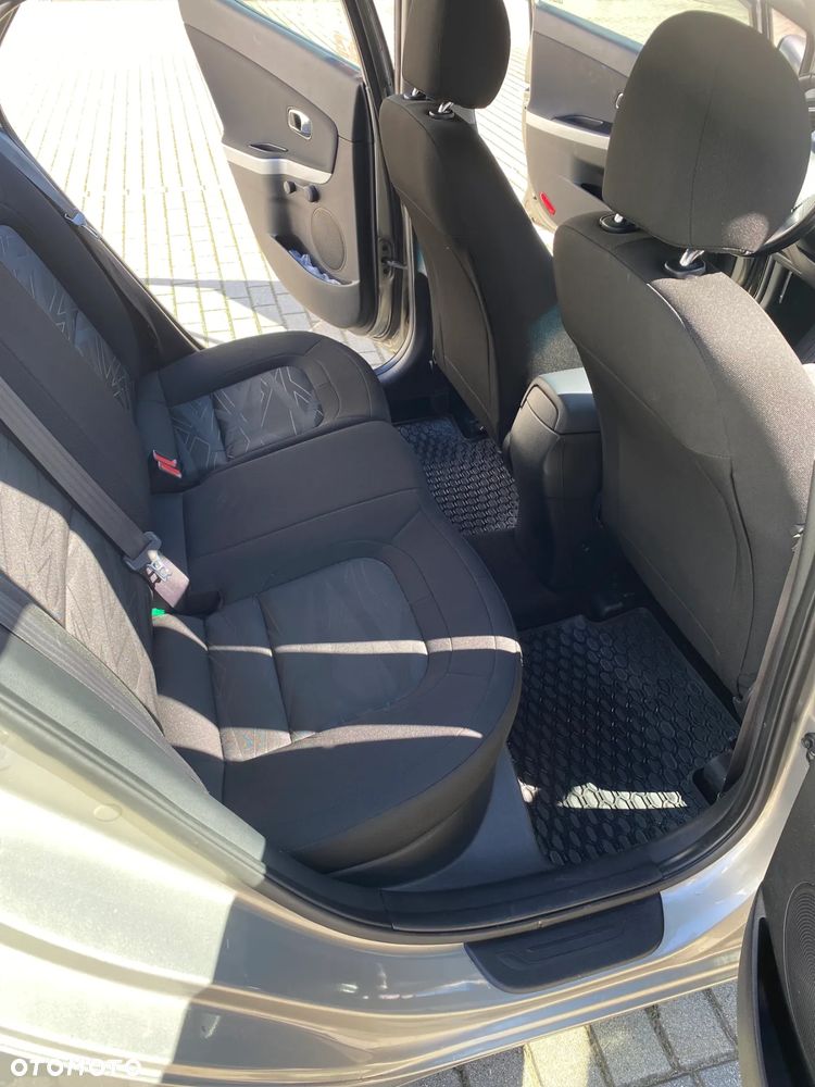 Kia Ceed Cee'd 1.6 CRDi L DCT - 13