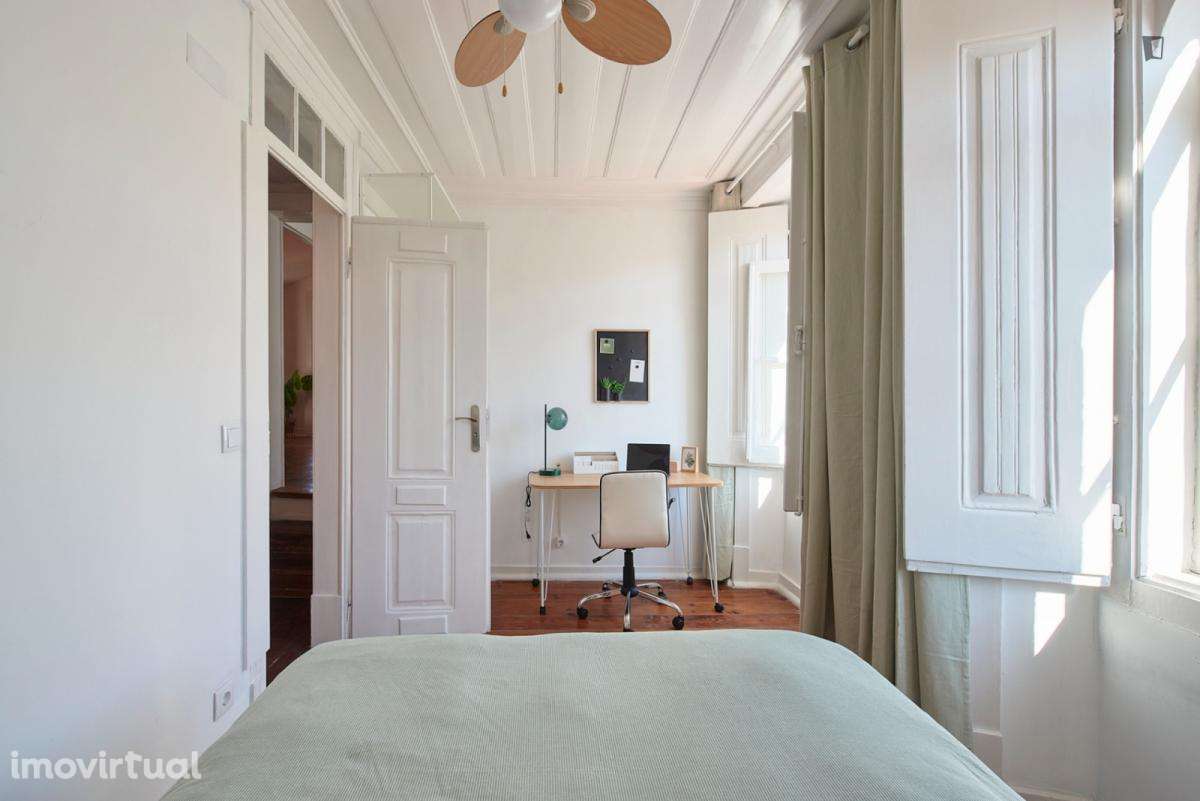 Quarto - localizado em Ajuda Lisbon - Grande imagem: 5/30