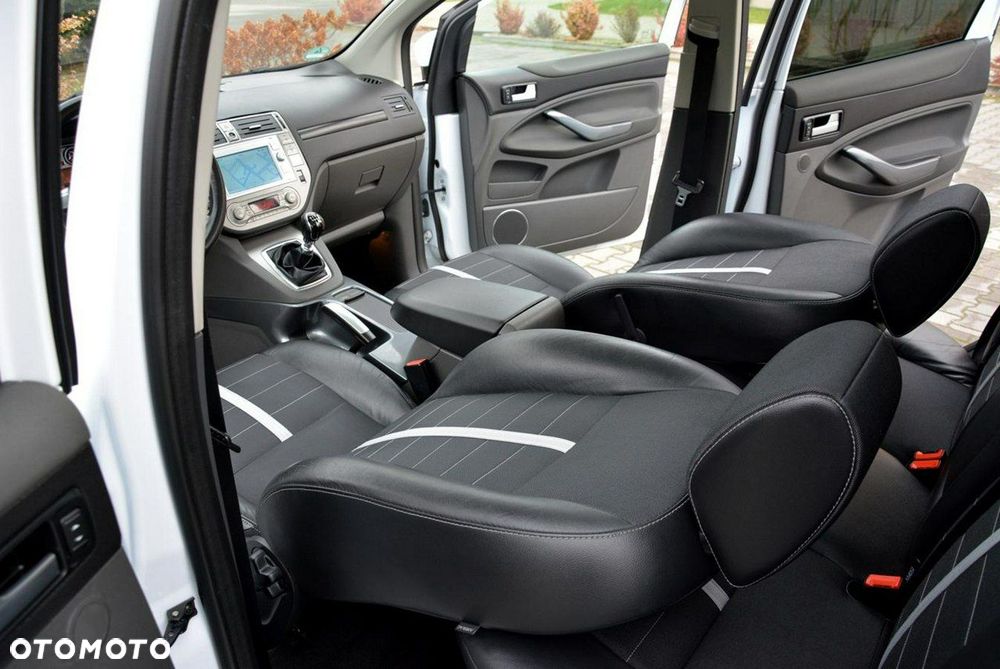 Ford Kuga 2.0 TDCi 4WD Titanium - 23