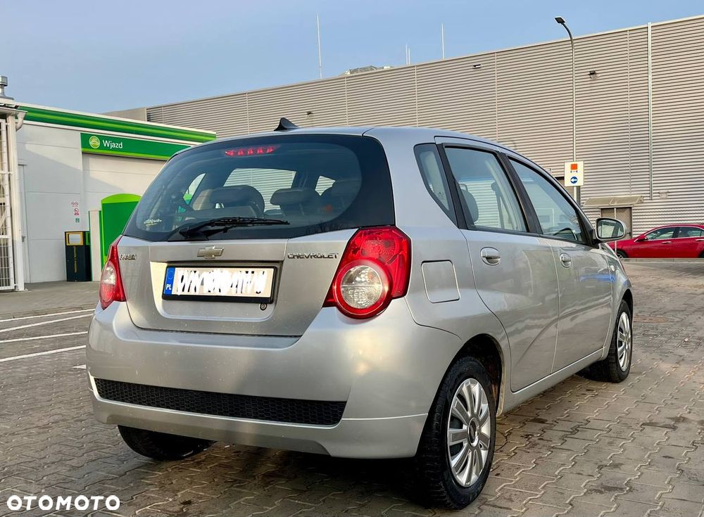 Chevrolet Aveo 1.2 16V LS - 5