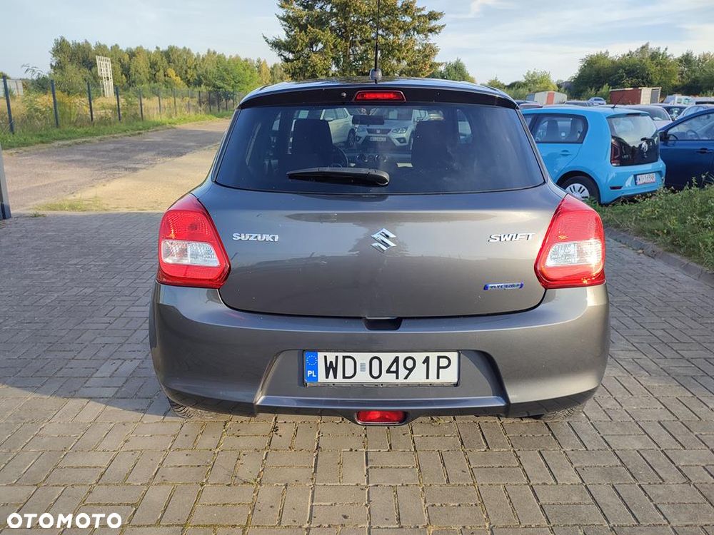 Suzuki Swift 1.2 SHVS Premium Plus - 4