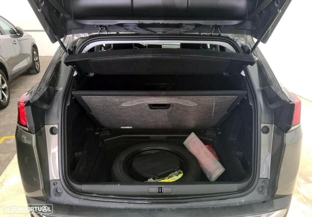 Peugeot 3008 1.5 BlueHDi Allure - 12