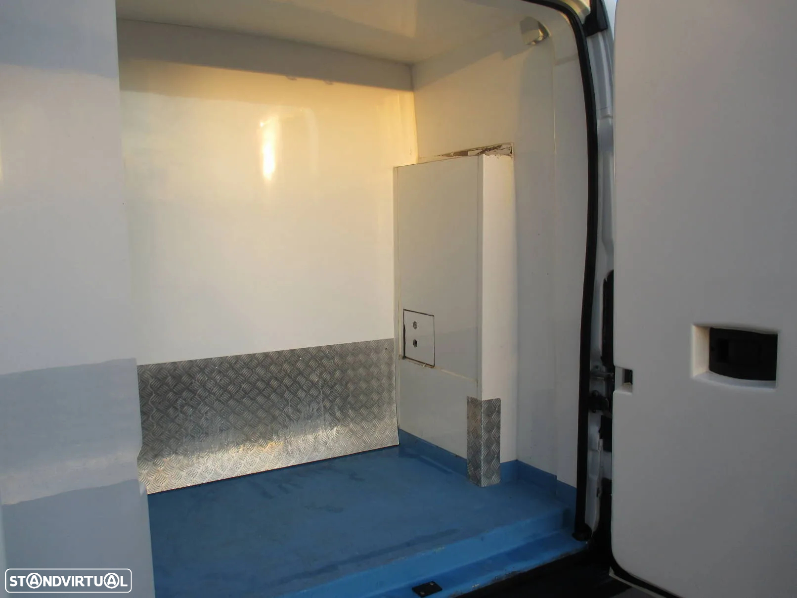 Peugeot Boxer L2H2  2.0 Isotérmica C/Frio 0 Graus - 9