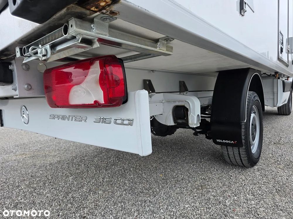 Mercedes-Benz Sprinter chłodnia mroźnia 316  Thermo king + zasilanie elektryczne - 27
