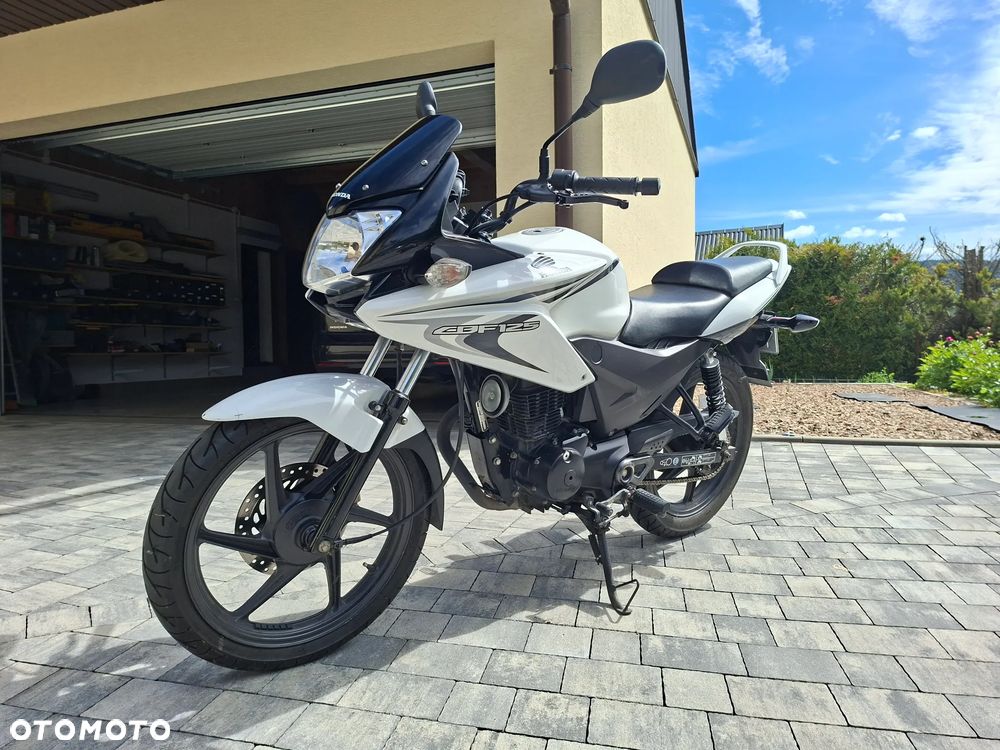 Honda CBF - 5
