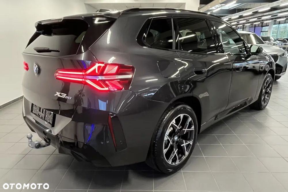 BMW X3 xDrive20 mHEV - 3