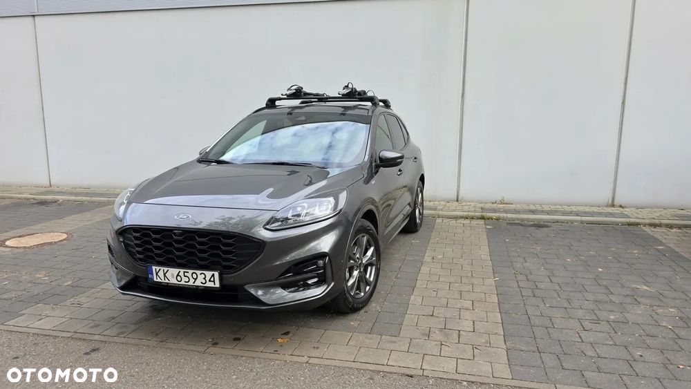 2022 Ford Kuga 2.5 FHEV AWD ST-Line X, photograph 1