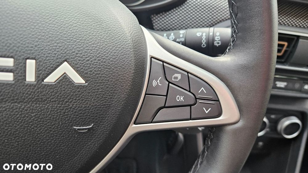 Dacia Sandero Stepway TCe 90 Expression + - 25