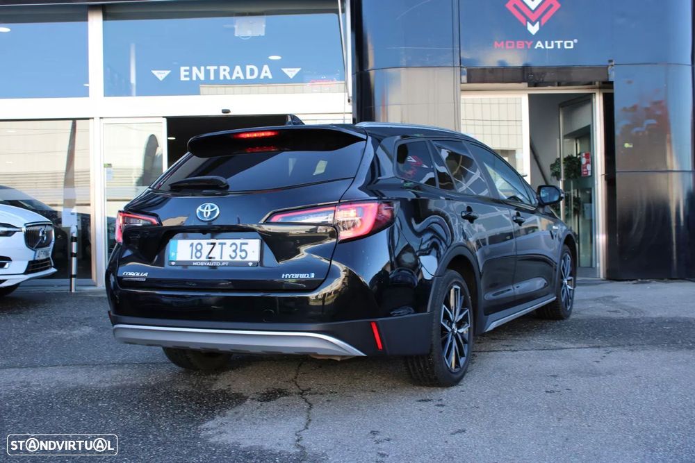 Toyota Corolla 1.8 Hybrid Exclusive - 4