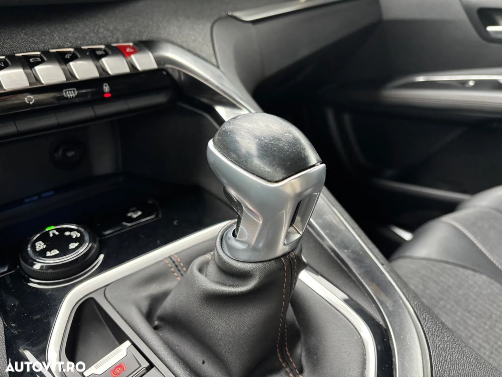 Peugeot 3008 1.5 BlueHDI S&S GT-Line - 28