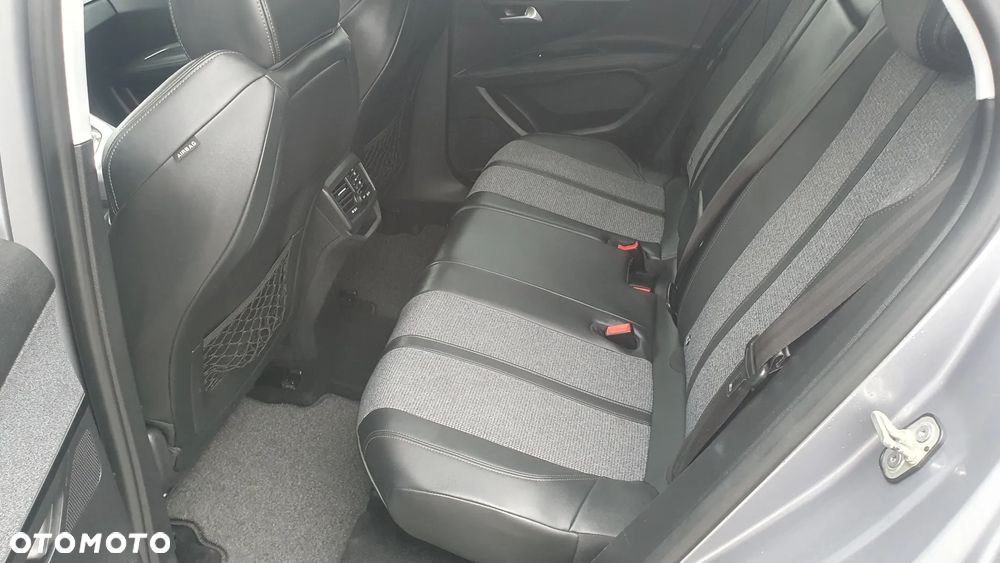 Peugeot 3008 BlueHDi 130 Stop & Start Allure Pack - 11