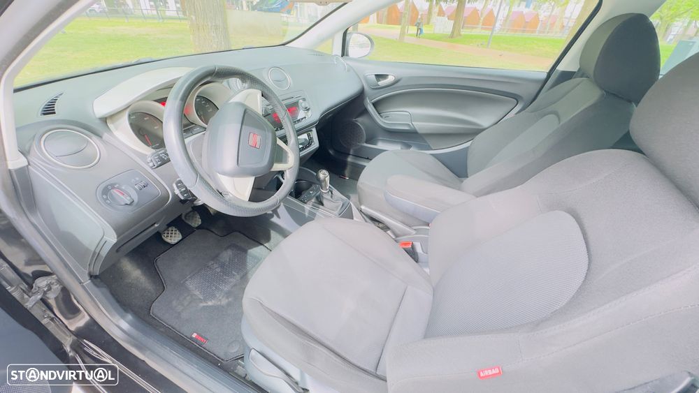SEAT Ibiza 1.6 TDI Sport DPF - 6