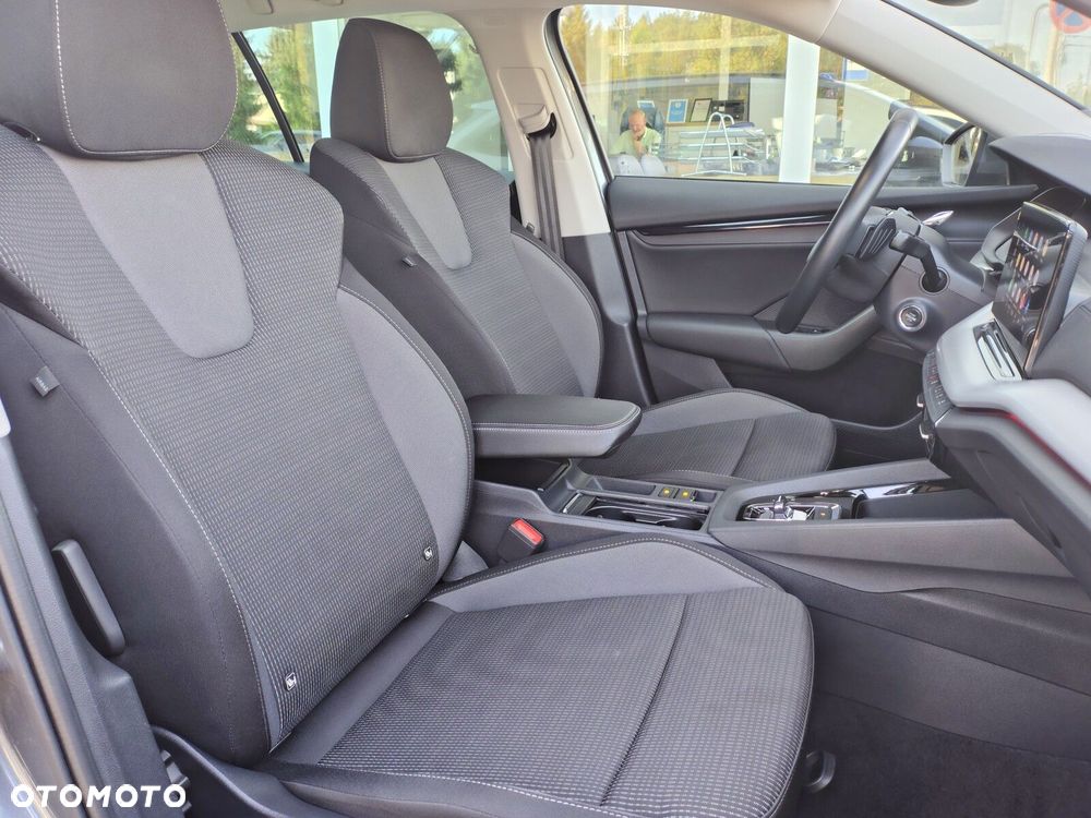 Skoda Octavia 2.0 TDI Ambition DSG - 18