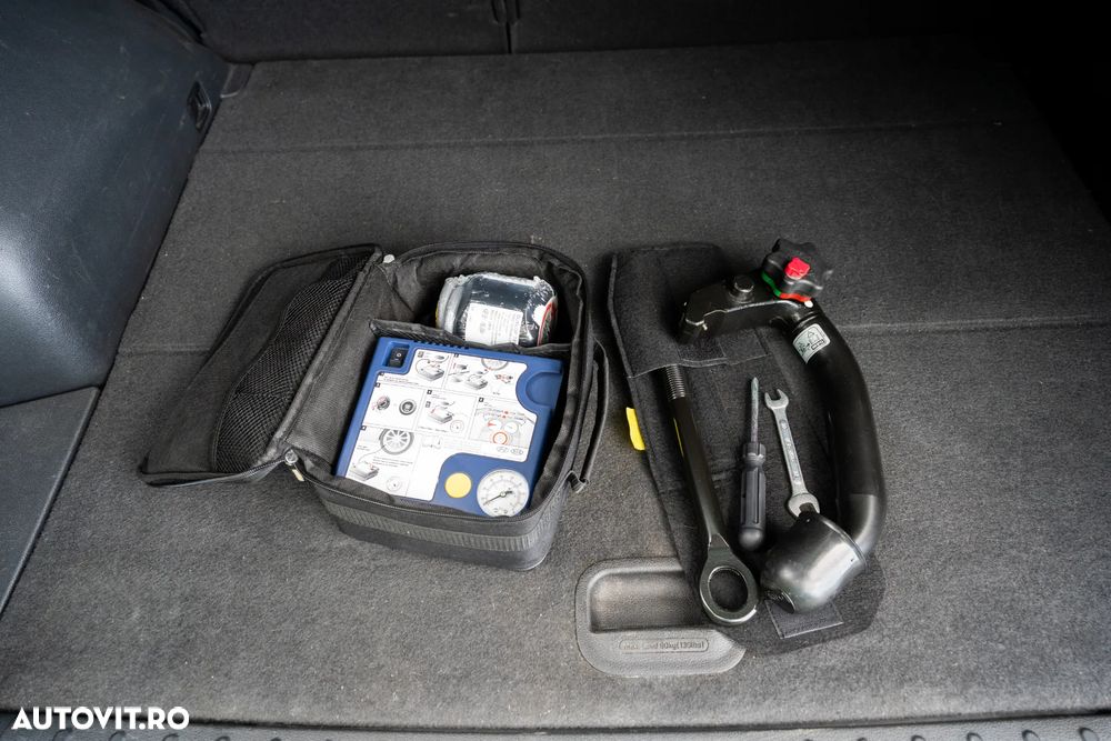 Hyundai Tucson 2.0 CRDI 4WD 6AT Luxury+ - 34