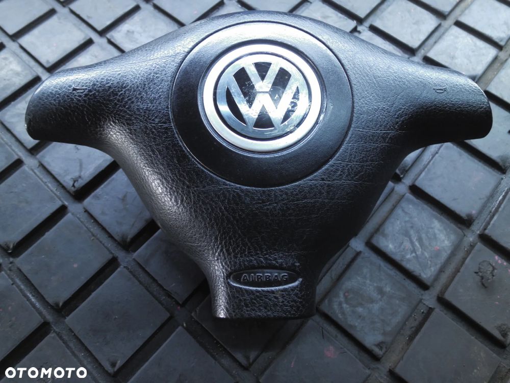 PODUSZKA TRÓJRAMIENNA VW PASSAT B5 GOLF IV BORA - 1