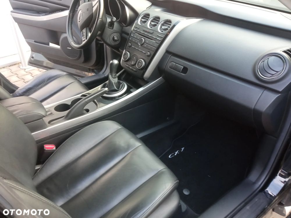Mazda CX-7 2.2 CD Exclusive + - 6
