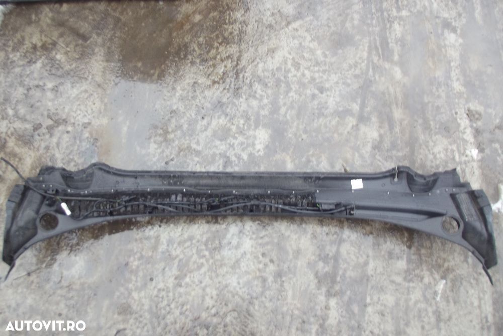 Grila stergatoare Ford Mondeo 2014-2019 dezmembrez Mondeo mk5 2.0tdci - 2