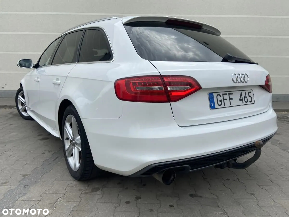 Audi A4 Avant 2.0 TDI DPF quattro S tronic S line Sportpaket - 7