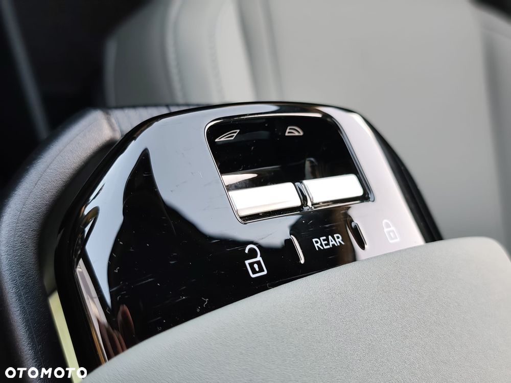 Volvo EX30 69kWh Twin Motor Ultra Black Edition - 15