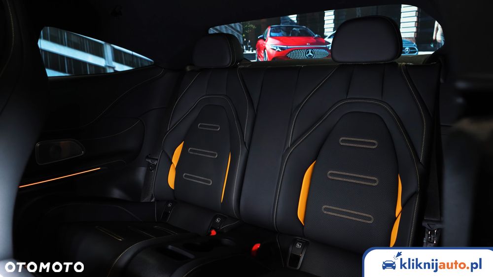 Mercedes-Benz CLE Mercedes-AMG 53 4M+ AMG S.SHIFT TCT 9G - 13