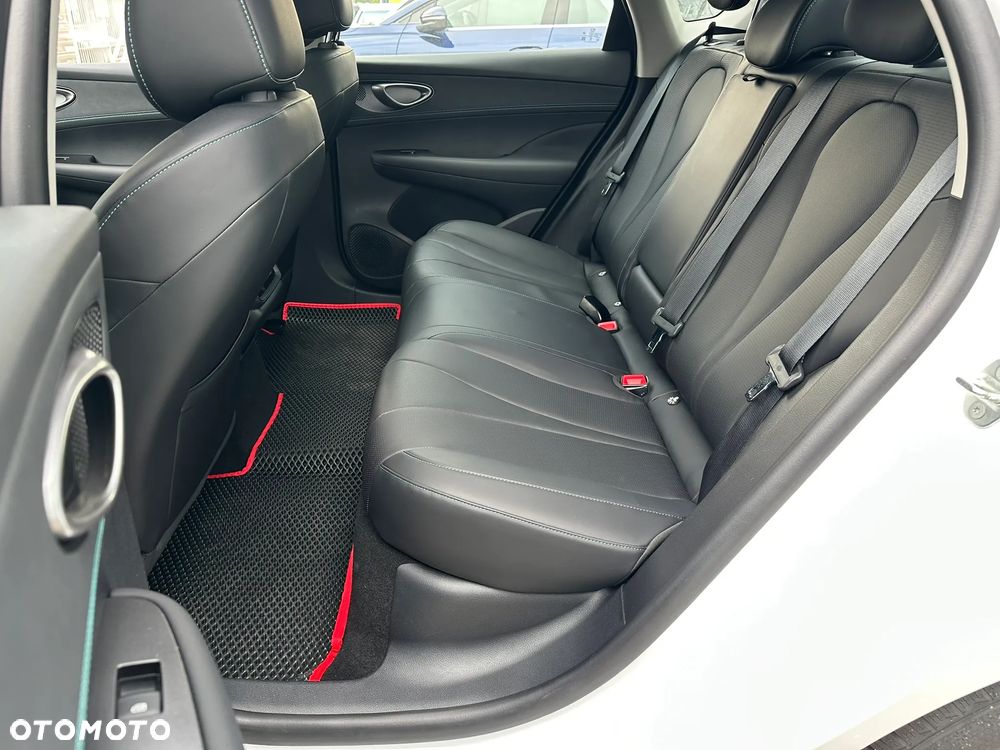 BYD Seal 5 - 25