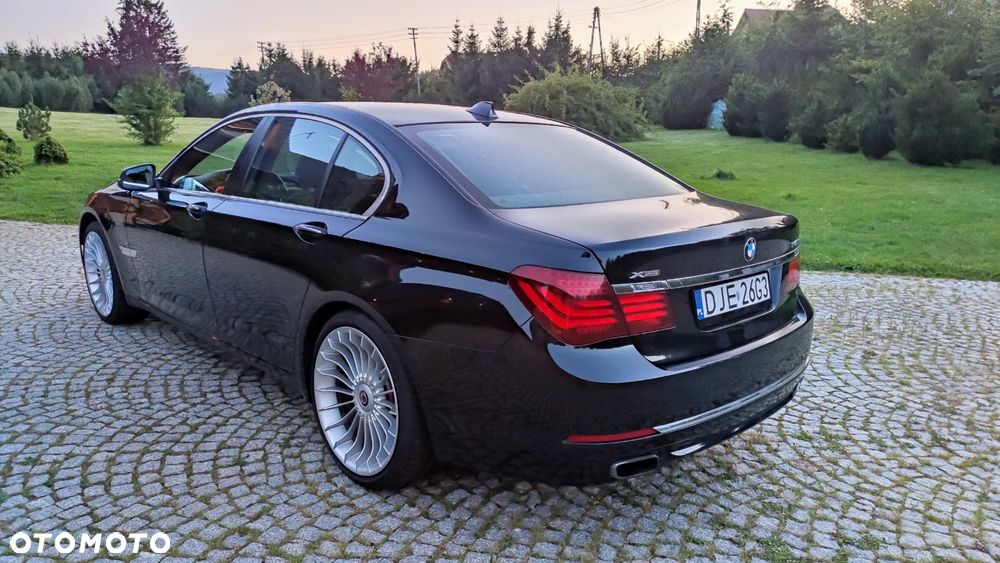 BMW Seria 7 740d xDrive - 12