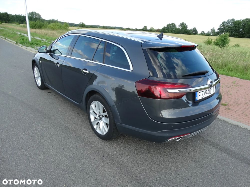 Opel Insignia Country Tourer 2.0 Diesel 4x4 Exclusive - 15