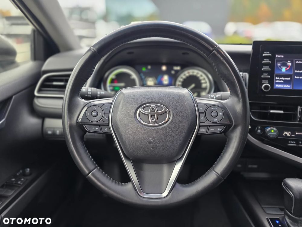 Toyota Camry 2.5 Hybrid Comfort CVT - 25