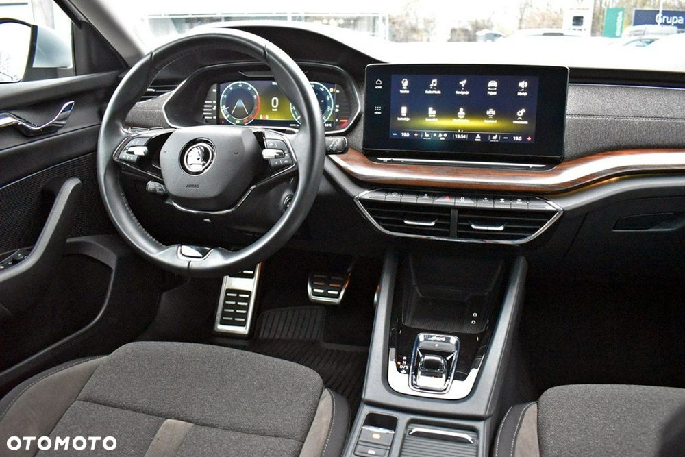 Skoda Octavia 2.0 TSI 4x4 Scout DSG - 17